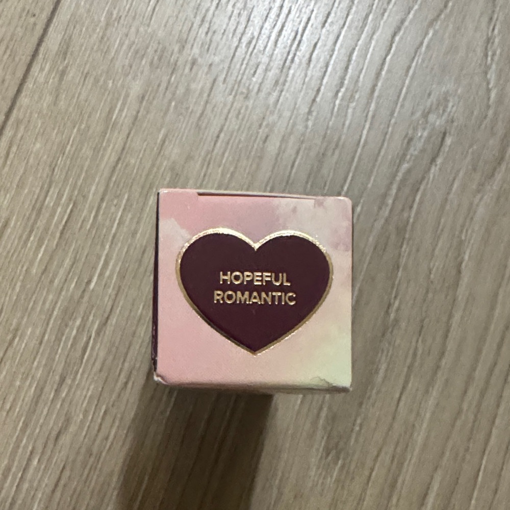 Heart-Shaped Hopeful Romantic Box - Picture 11 of 16